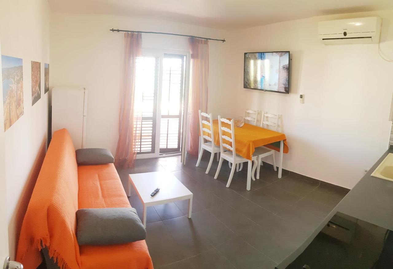 Apartmani Zem, Krk Krk Town Exterior photo